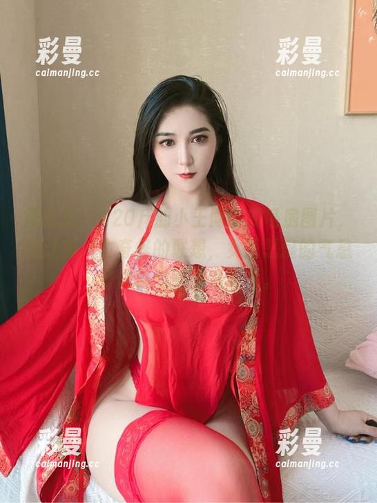 120斤的小王同学 微密圈 - 120斤的小王同学的私房图片,总让我产生奇怪的联想,女王恶魔的气息好像真的能穿透屏幕。