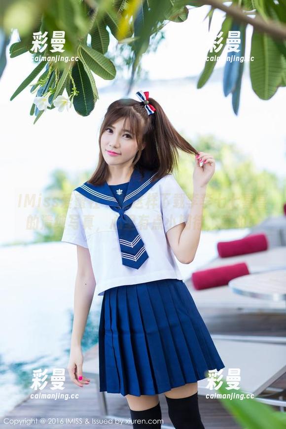 IMiss爱蜜社-李李七七喜喜 IMiss爱蜜社 - 就这样下载李李七七喜喜的清纯写真,心里有点小期待,真的!