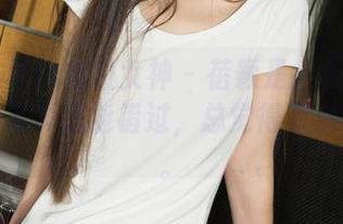 KelaGirls克拉女神 – 蓓颖是护士?这样的高清写真怎能错过,总觉得有点小调皮。