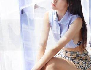 MiiTao蜜桃社 – 哇,李梦婷的美足,高清合集是不是该做个跑腿?