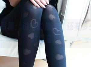 ROSI写真:说好的翘臀,还有多少隐藏的惊喜?
