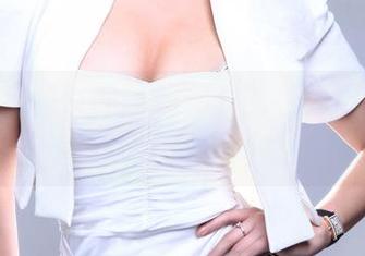 TuiGirl推女郎 – 何何夕的校园纪实,图片里藏了些小情愫?