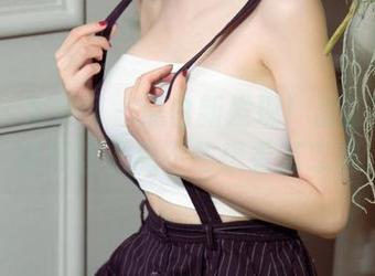 UGirls尤果网 – 黑白新发现！孟狐狸最新套图让人忍不住想看第二遍