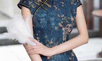 Xiuren秀人网 – 从未见过的裤里丝：伊丽莎有点白的独家图片集锦