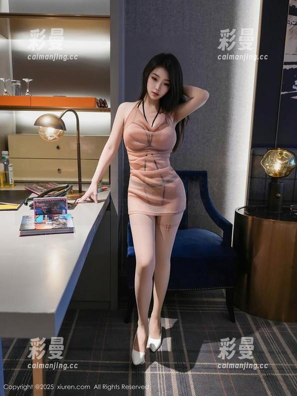 Xiuren秀人网-唐安琪 Xiuren秀人网 - 唐安琪的泳衣写真集:高清到能数出水滴