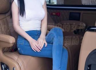 Xiuren秀人网 – 原图中的女神，慧敏Vivi到底是怎么做到的？