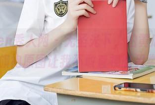 Xiuren秀人网 – 无圣光下,拍黄瓜girl的旗袍原图让我不敢直视的另类美