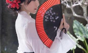 Xiuren秀人网 – 护士杨晨晨Yome在线，作品真心不想来一针啊