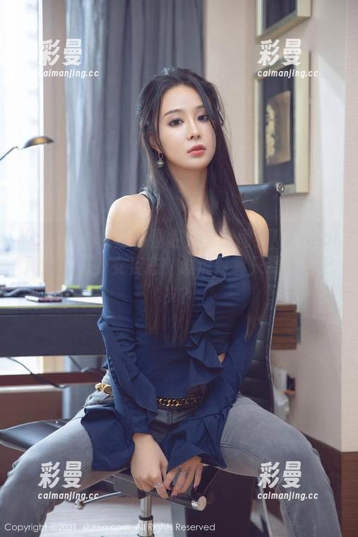 YouMi尤蜜荟-Carol周妍希 YouMi尤蜜荟 - 图包分享时间到!Carol周妍希的少女姿态,谁说青春只属于二十岁?