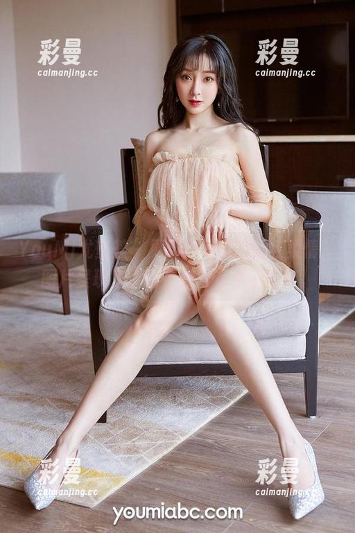 YouMi尤蜜荟 - 更新！尹菲的嫣红柔情，图片呈现的真的是美得有点不真实。