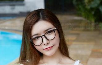 YouWu尤物馆 – Amrita贞贞的连体衣，图包更新就是让人一秒穿越时空！