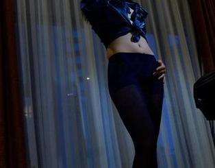 pans – 一键下载Roro女孩的高清，谁还想现实中谈恋爱呢？