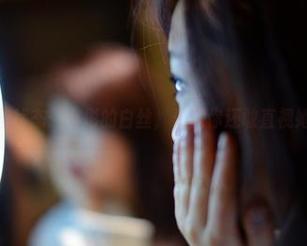 pans – 原图状态:小彤的白丝,看完你还敢直视她的眼睛吗?