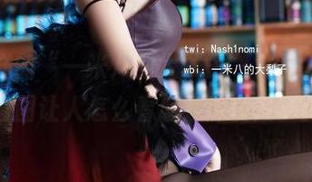 不一样的“一米八的大梨子”女孩，最新套图让人怎么看怎么像在做梦。