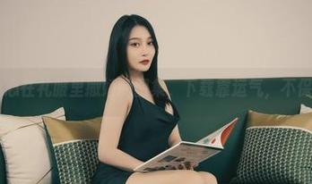 丽柜 – 心心在礼服里撒娇的图集，下载靠运气，不保证保鲜！