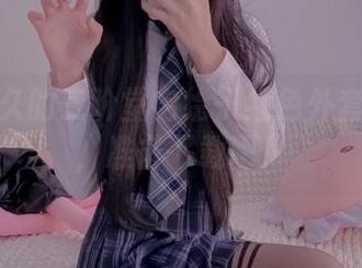 等了好久的二阶堂宅绘子红色外套作品集,准备下载吧!
