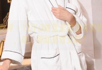 克拉女神 – YOYO教堂里的玻璃美图合集,哦,那就是修女吗?