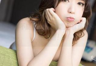 克拉女神 – 谁说温柔不能撩？忆之的图包就是那种一看就想发消息的类型！