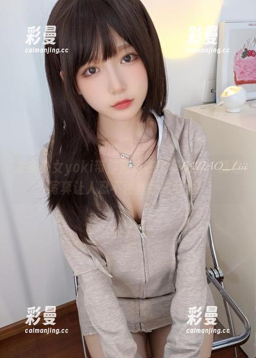 发条少女yoki带你游走在比基尼界，精选写真让人忍不住直呼超可爱！