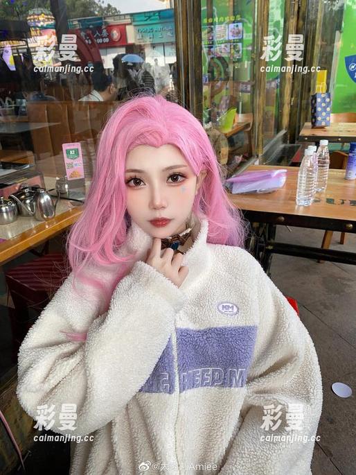 大肉丸Amiee 圣诞合集:大肉丸Amiee,不当公主也能美得不行