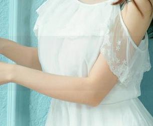尤果网 – 郝晴Grace短裙写真,谁画的美好,让我取经一下。