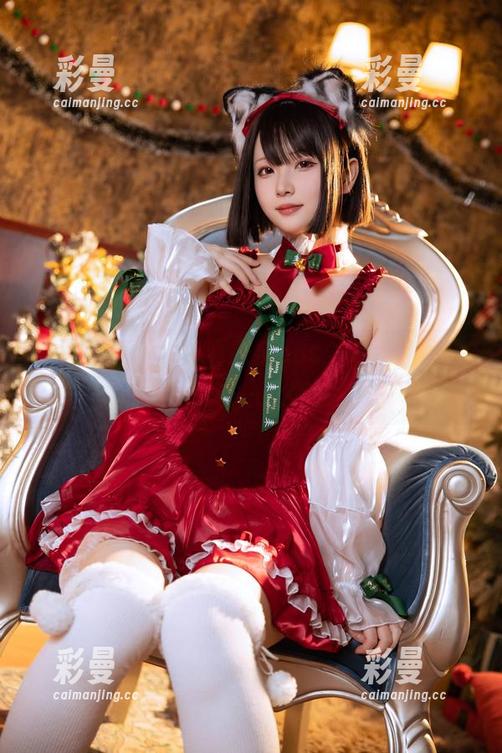 屿鱼 精选屿鱼下江小春原皮cos,瞧这角度,让我有一丝醉意