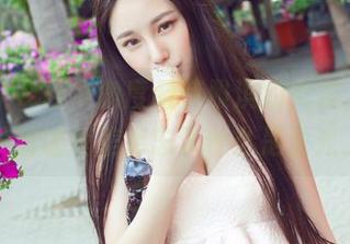 推女神 – 换个角度看莫雅淇的女友,她的美图让我差点忘了什么是圣光。