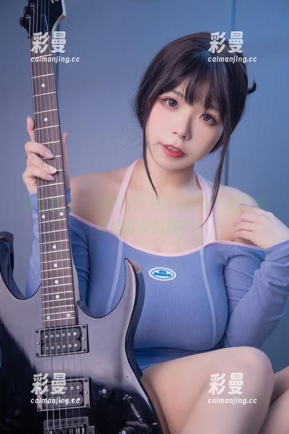 在天台上，无颜小天使wy合集：摄影师故意弄来的吗？