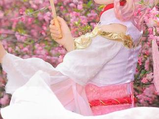 桃暖酱的媚惑之作：精选写真《嫦娥王者荣耀》，小心别沉醉。