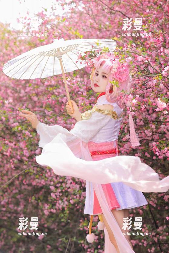 桃暖酱的媚惑之作：精选写真《嫦娥王者荣耀》，小心别沉醉。