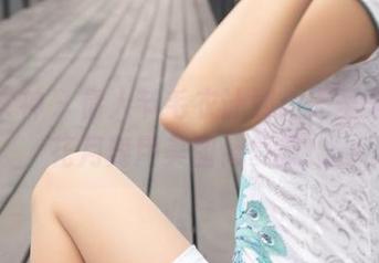 梦丝女神 – 情人节毛衣计划:无圣光,让花月舞用美图修复我!