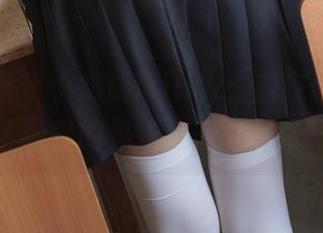 森萝财团 – 小奶糕Milky:我在图库里找到了纯白的极致,你敢下载吗?