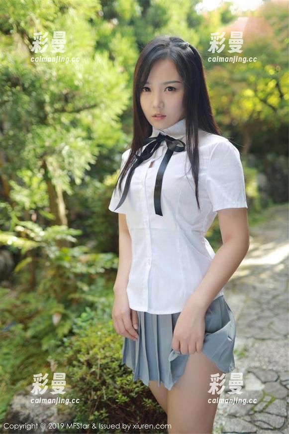 模范学院-小奶瓶呜呜 模范学院 - 最新图库:小奶瓶呜呜,带你领略奇怪的旅拍风格!