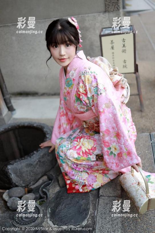 模范学院-露露Andrea 模范学院 - 美脚写真大赏——露露Andrea表示不想谦虚,你敢来挑战!