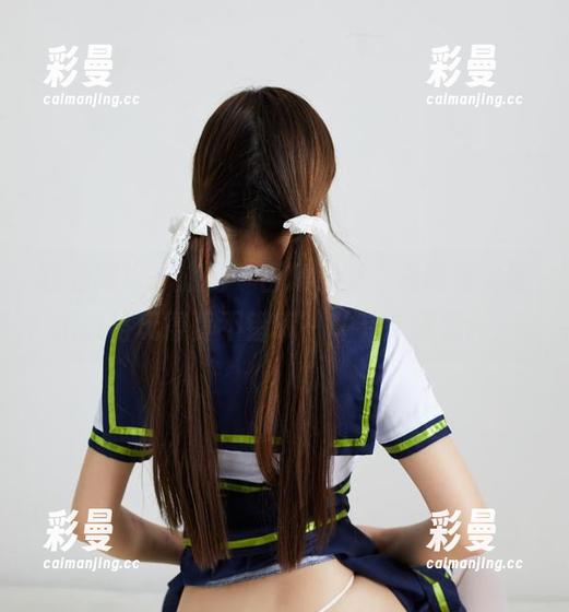 洛丽塔大哥 翻看网络‘旗袍’合集,噢,洛丽塔大哥把风格玩得真不错哦~(有点意思)!