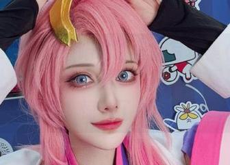 流一_喵喵喵喵喵喵的最新写真集《拉娜》，让你不小心多看了几眼，结果被自己惊到了！