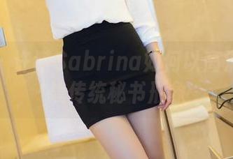 爱蜜社 – 许诺Sabrina如何以高清写真挑战传统秘书形象