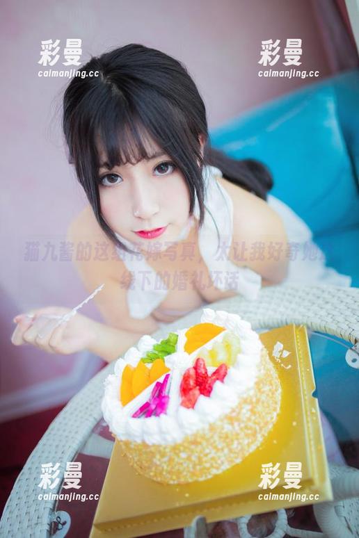 猫九酱的这组花嫁写真，太让我好奇她这线下的婚礼坏话