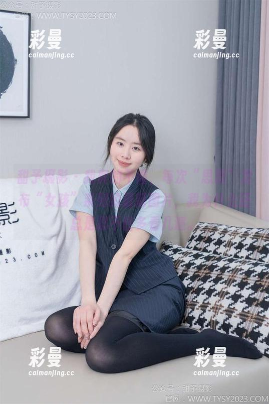 甜予摄影-思思 甜予摄影 - 我真的不懂,每次“思思”发布“女孩”系列的最新图片,我为什么还总是忍不住多看几遍。