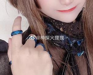 神探火狸狸的自拍记录，资源似乎有点太丰富？！