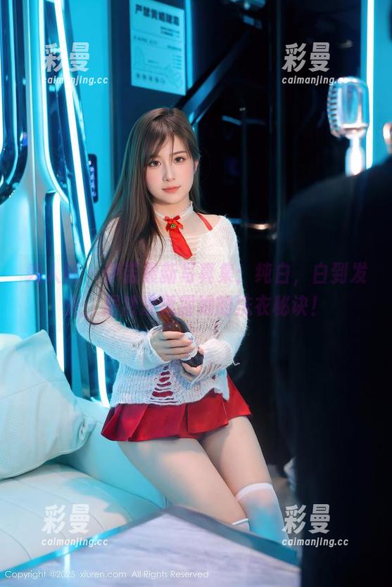 秀人网-伊诺 秀人网 - 伊诺最新写真集:纯白,白到发光,居然没透露她的洗衣秘诀!
