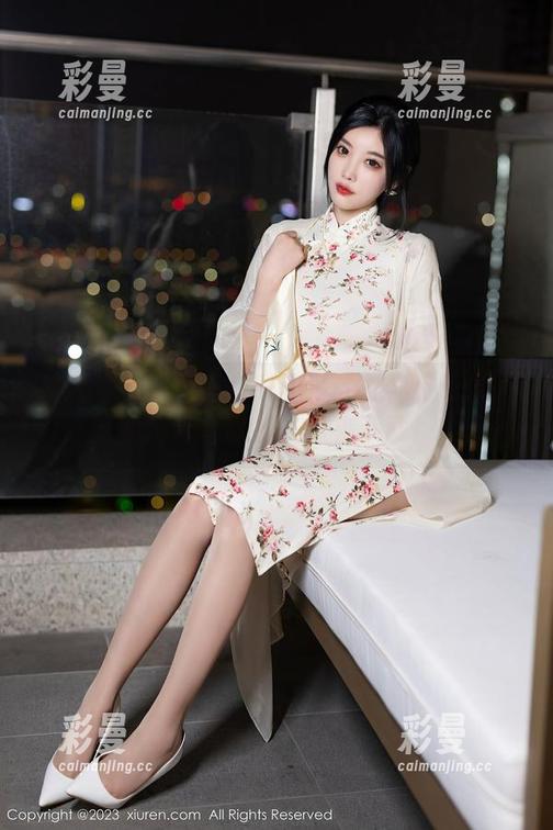 秀人网-十九九 秀人网 - 一掷千金买不了的视角:十九九的吊带写真集,速来下载!