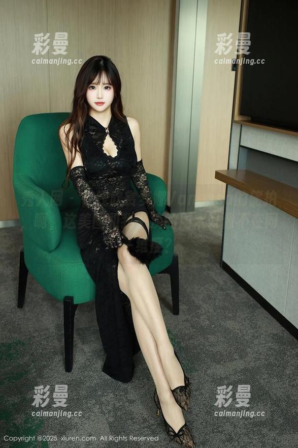 秀人网-梦娜Vanessa 秀人网 - 在线欣赏梦娜Vanessa的旅拍,啊,这美图和我平淡的周末好像不在同一维度?