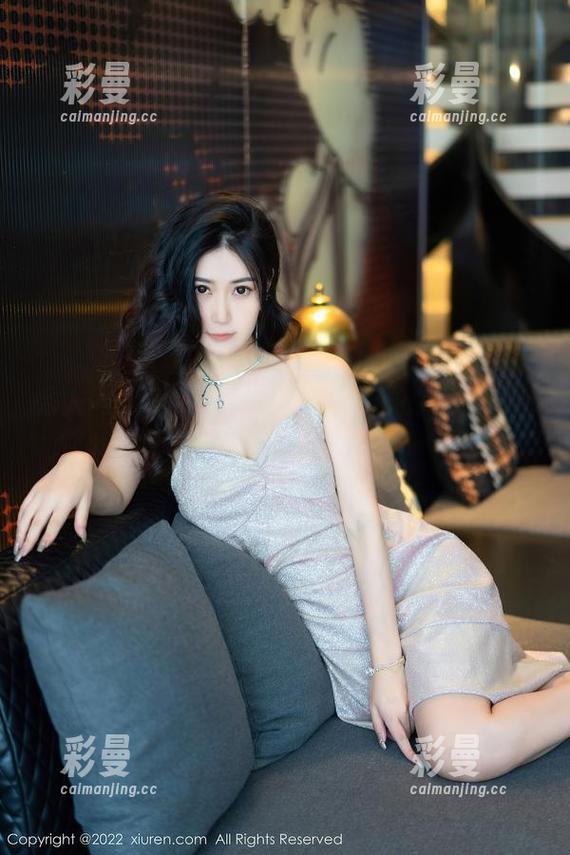 秀人网-草莓zz 秀人网 - 草莓zz又来了!今天的美图更新——白衬衫革命!