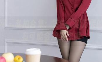 秀人网 – 私拍合集:警告,赵万灵的美腿有可能会撩到你哦