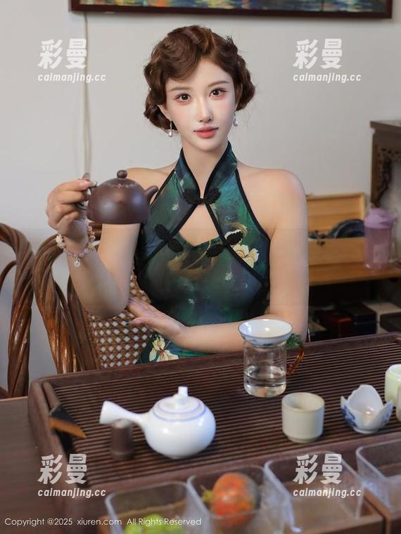 秀人网-雨儿1494 秀人网 - 原图还是雨儿1494的经典,不想错过这个女孩?赶紧下载吧!