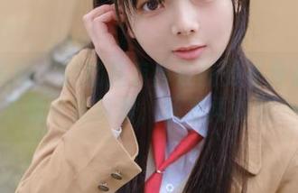 稚乖画册 – 这就是赤西夜夜的《麻衣学姐》，下载一张存着，还是再观察一下？