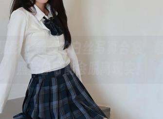 绮梦摄影 – 姜姜的白丝写真合集，翻开这照片你可能会脱离现实！
