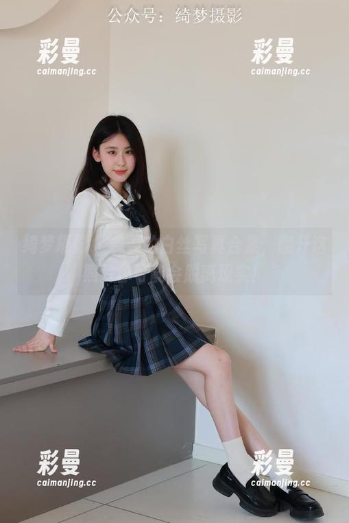 绮梦摄影-姜姜 绮梦摄影 - 姜姜的白丝写真合集,翻开这照片你可能会脱离现实!