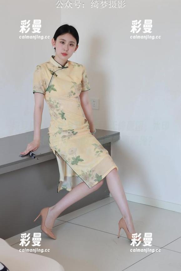 绮梦摄影-秋月 绮梦摄影 - 秋月写真集:无修原图,水印消失的瞬间,谁说美丽需要遮掩?
